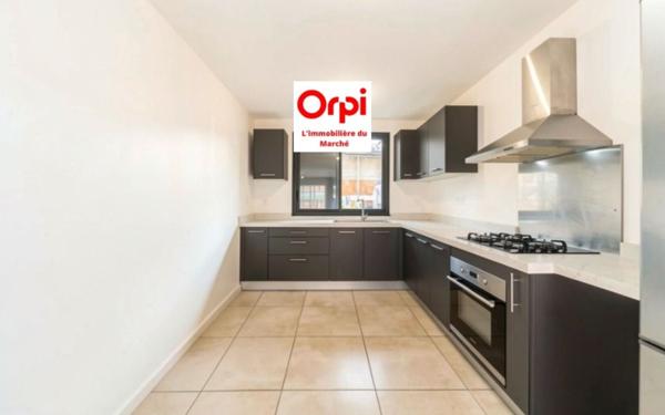 Maison à vendre    4 pièces • 95 m2 Saint-Paul