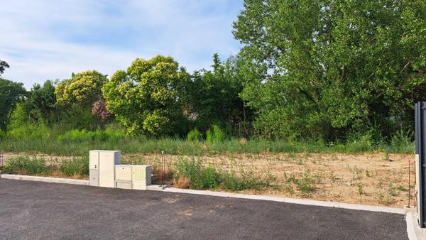 Terrain à bâtir-Gignac-Environnement privilégié limite de PLU