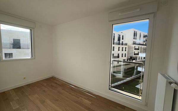 Appartement à louer    3 pièces • 52,76 m2 Antony
