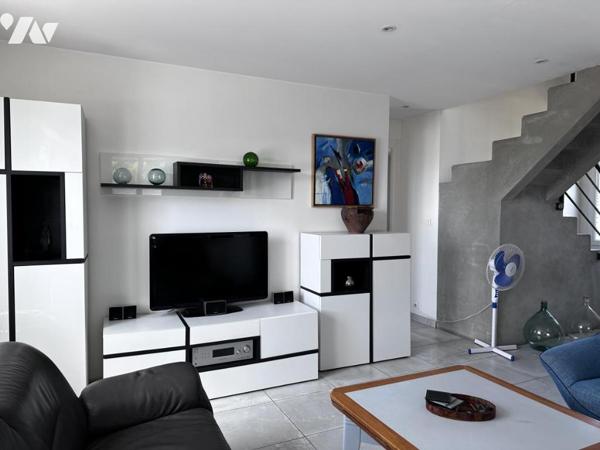 A VENDRE SENE (56) PROCHE COMMERCES ET VANNES : AGREABLE MAISON EN PARFAIT ETAT