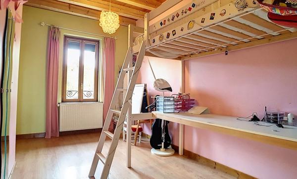 Centre village Anthy-sur-Léman Maison de 122m² avec 3 chambres + bureau