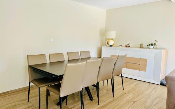 Maison à vendre    6 pièces • 146 m2 Séné