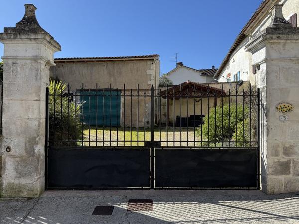 MAISON DE CARACTERE Saint severin