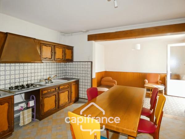 Maison à vendre 7 pièces SAVIGNY EN REVERMONT (71)