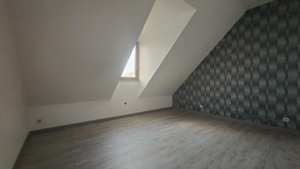 A 20 MN DE GISORS, MAISON DE MAITRE RENOVEE AVEC SOUS TOTAL DE 160 M² HAB SUR 2000 M² DE TERRAIN CLOS AU CALM Gisors (27140)