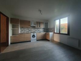 A 20 MN DE GISORS, MAISON DE MAITRE RENOVEE AVEC SOUS TOTAL DE 160 M² HAB SUR 2000 M² DE TERRAIN CLOS AU CALM Gisors (27140)