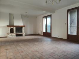 A 20 MN DE GISORS, MAISON DE MAITRE RENOVEE AVEC SOUS TOTAL DE 160 M² HAB SUR 2000 M² DE TERRAIN CLOS AU CALM Gisors (27140)