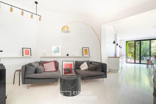 Maison-loft avec piscine intérieure et jardin