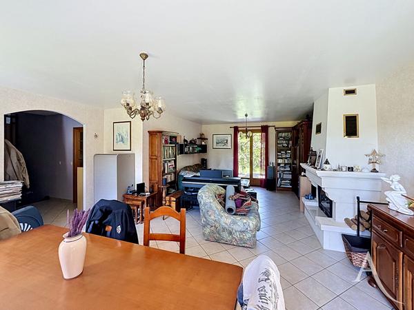 Maison Muret - 5 pièces 112m² avec garage et grand terrain.