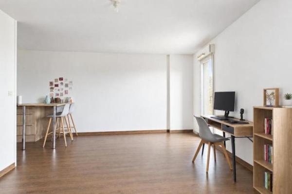 Vente - Appartement 2 pièces 47 m 2 SAINT JACQUES DE LA LANDE (35136)
