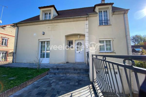 Maison à vendre 6 pièces de 166 m² à Épinay-sous-Sénart