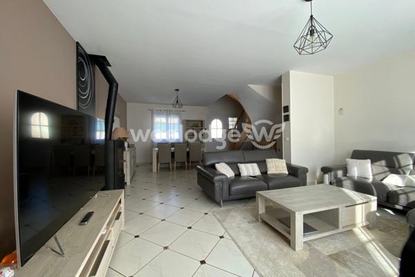 Maison à vendre 6 pièces de 166 m² à Épinay-sous-Sénart