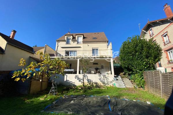 Maison à vendre 6 pièces de 166 m² à Épinay-sous-Sénart