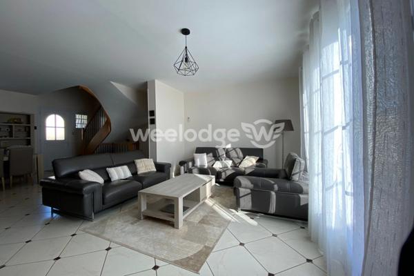 Maison à vendre 6 pièces de 166 m² à Épinay-sous-Sénart