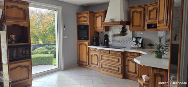 Maison située à 5 mn de LAVAL