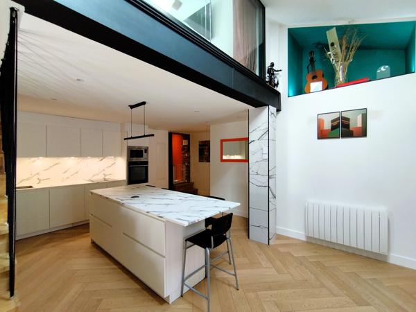 Appartement
         4 pièces
        - 122 m² Exclusivité 340 000 € *