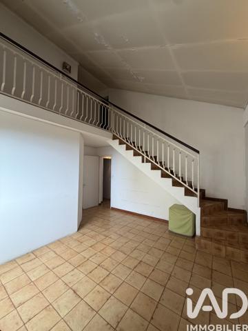 Maison à vendre 9 pièces 288 m² Le Tampon