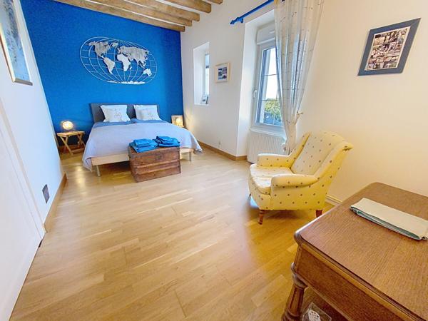 Coup de coeur à Champigné : demeure bourgeoise avec prestations haut de gamme