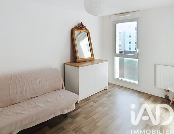 Location appartement 3 pièces 59 m² Tours