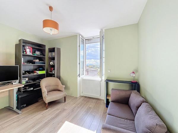 Grande maison centre village - 156m2