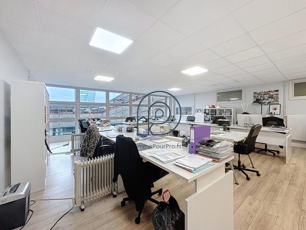 Lille – Euralille : bureaux 130 m² avec parkings – À vendre