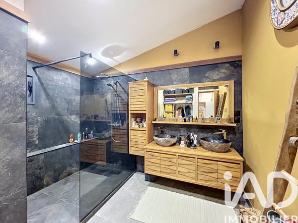 Maison à vendre 5 pièces 135 m² Le Tampon