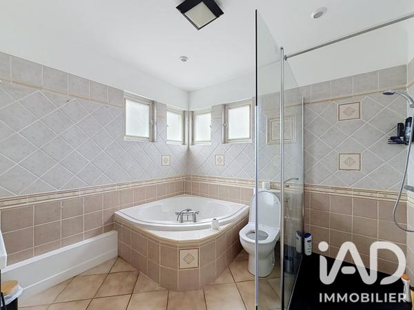 Maison à vendre 7 pièces 148 m² Mont-de-Marsan
