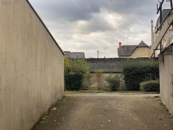 Garage fermé à vendre à Rennes en Ille-et-Vilaine (35000), ref : 11772/111   
Thabor