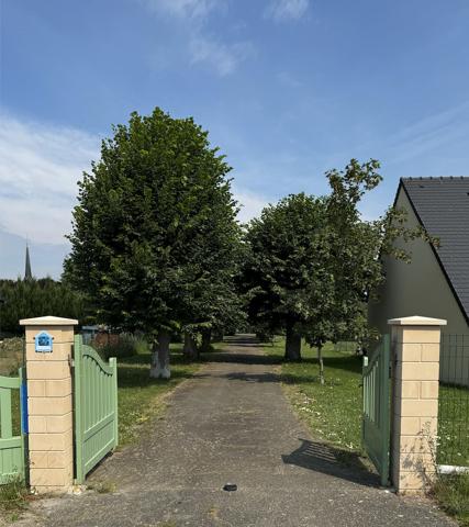 Anet (28260) Viager 2 têtes (H/F 80 ans) occupé Maison 240m2 + dépendance et terrain constructible