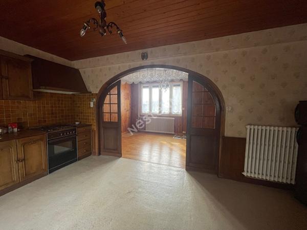 Maison de 5 pieces a Ploermel (56800)