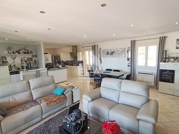 Maison Vidauban 8 pièce(s) 167 m2