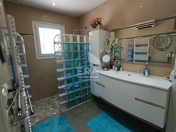 Maison Vidauban 8 pièce(s) 167 m2