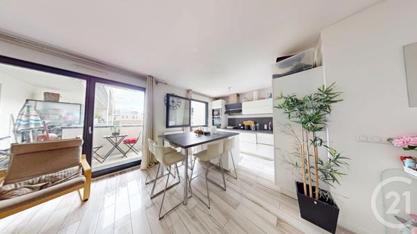 Appartement F4 à vendre  4 pièces - 90,89 m2 AUBERVILLIERS - 93