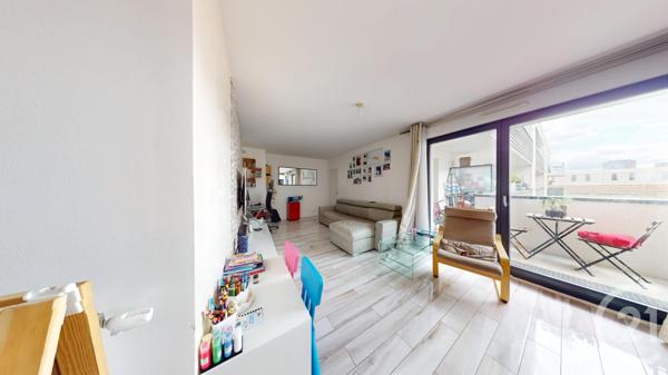 Appartement F4 à vendre  4 pièces - 90,89 m2 AUBERVILLIERS - 93