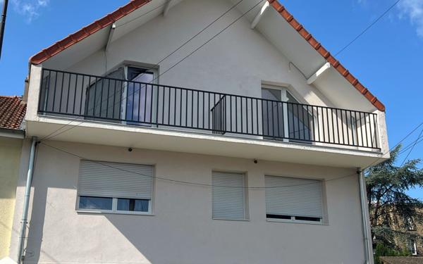 Immeuble à vendre    13 pièces • 190 m2 Le Bourget