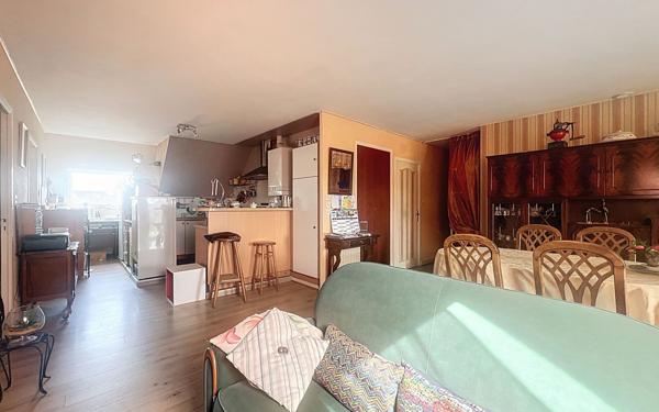 Appartement à vendre    3 pièces •  Landivisiau