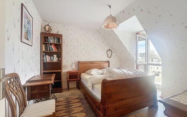 Appartement à vendre    3 pièces •  Landivisiau