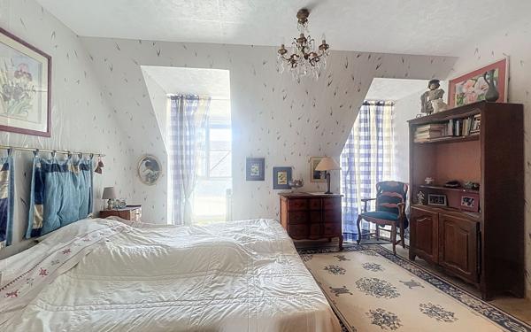 Appartement à vendre    3 pièces •  Landivisiau