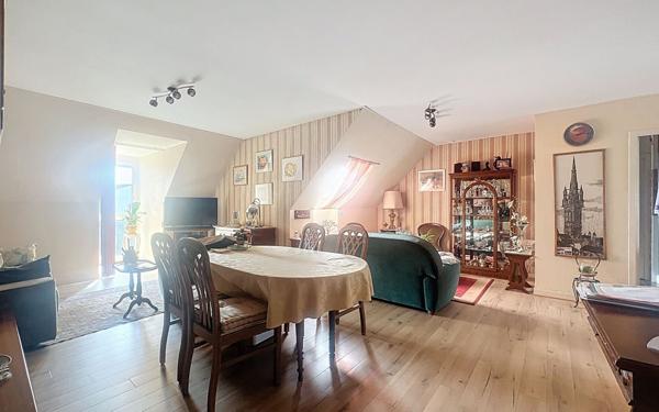 Appartement à vendre    3 pièces •  Landivisiau