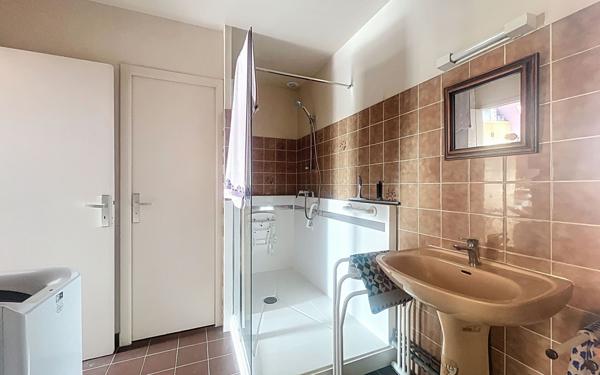 Appartement à vendre    3 pièces •  Landivisiau