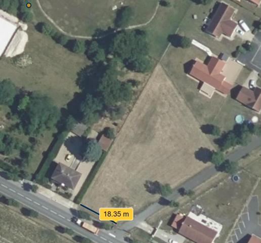 terrain a bâtir, 2155m², proche centre.