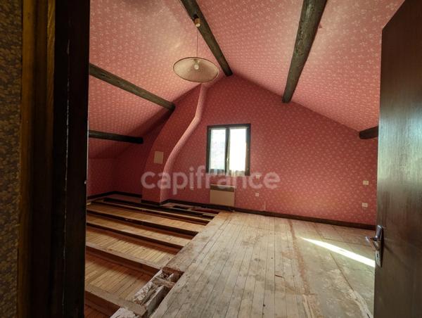 Maison 3 niveaux – 161 m² habitables – fort potentiel de rénovation