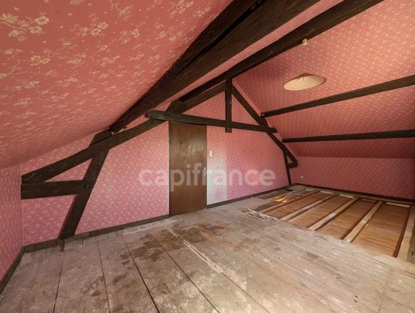Maison 3 niveaux – 161 m² habitables – fort potentiel de rénovation