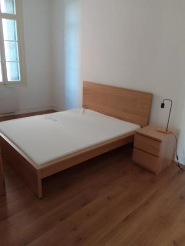 Location                                                      Appartement
                        
                     3 pièces                                         à Perpignan