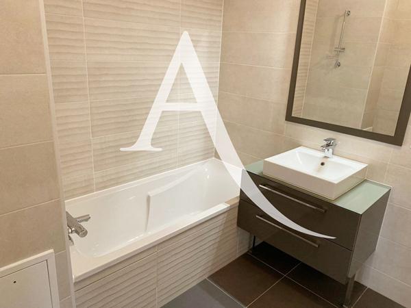 Appartement Rueil Malmaison 3 pièce(s) 57.51 m2