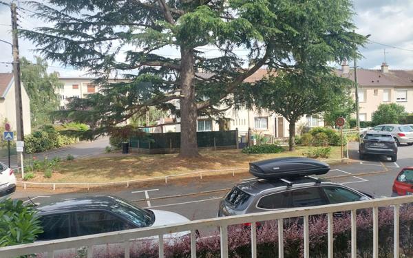 Appartement à louer    2 pièces •  Massy