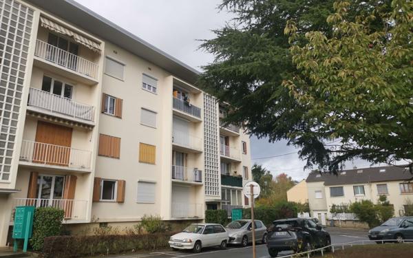 Appartement à louer    2 pièces •  Massy