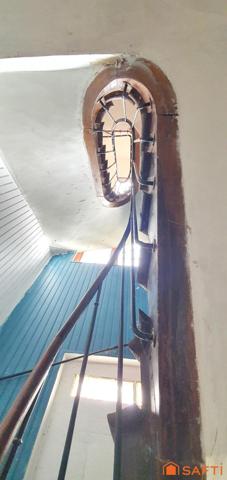 VIMOUTIERS CENTRE MAISON DE MAITRE A RENOVER