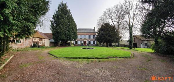 VIMOUTIERS CENTRE MAISON DE MAITRE A RENOVER