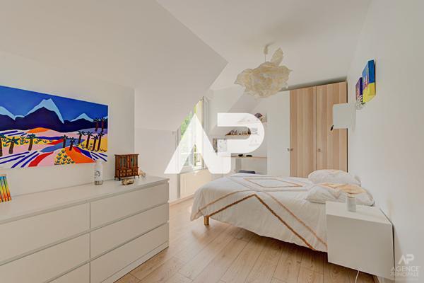 Maison Rueil Malmaison 7 pièce(s) 160 m2 €1 250 000 ** - Référence 19837